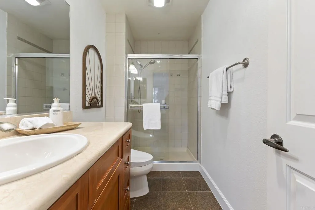 https://cdn.realtyfeed.com/cdn/127/307083803/a6727024cb3d20973c14081d6418b4c2.webp