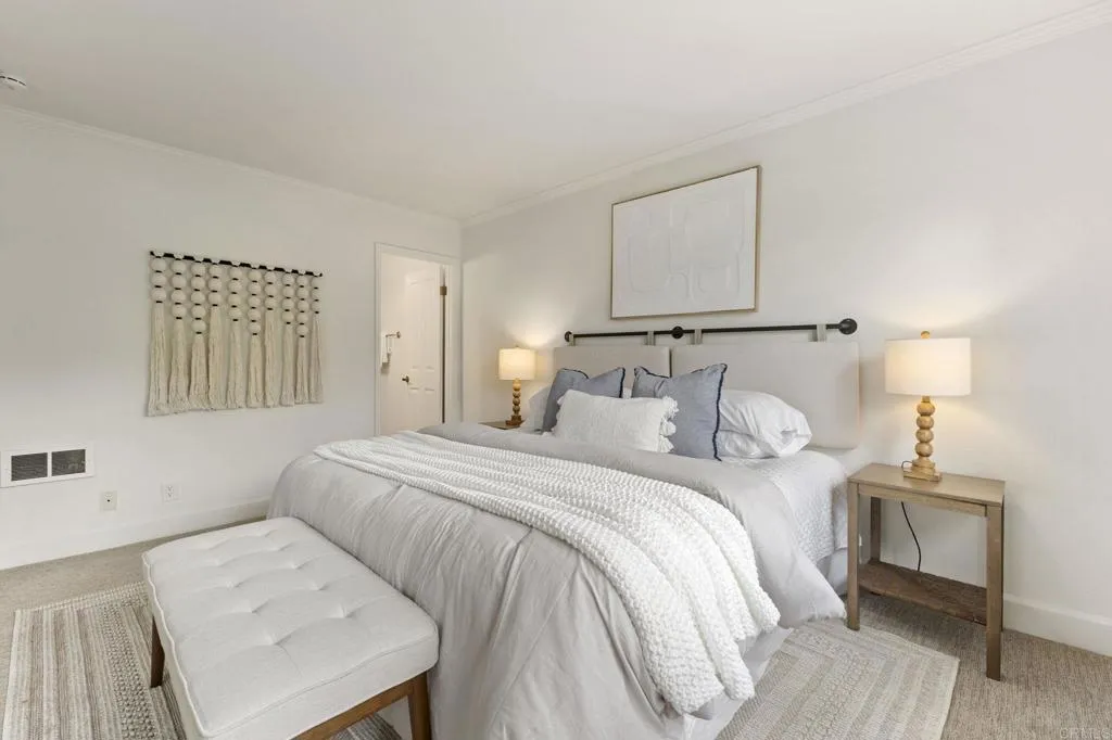 https://cdn.realtyfeed.com/cdn/127/307083803/b16bce43a4727fe56ddbcc8431b4266d.webp