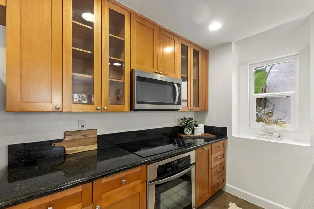 https://cdn.realtyfeed.com/cdn/127/307083803/e2d6906646817f0180d73cca039c4946.webp