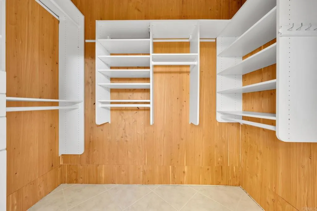 https://cdn.realtyfeed.com/cdn/127/307083869/08739305ec49d13481f284e801971059.webp