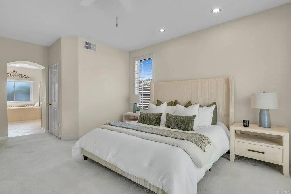 https://cdn.realtyfeed.com/cdn/127/307083869/09bb4c6a5b00ea158d6a13a657803818.webp