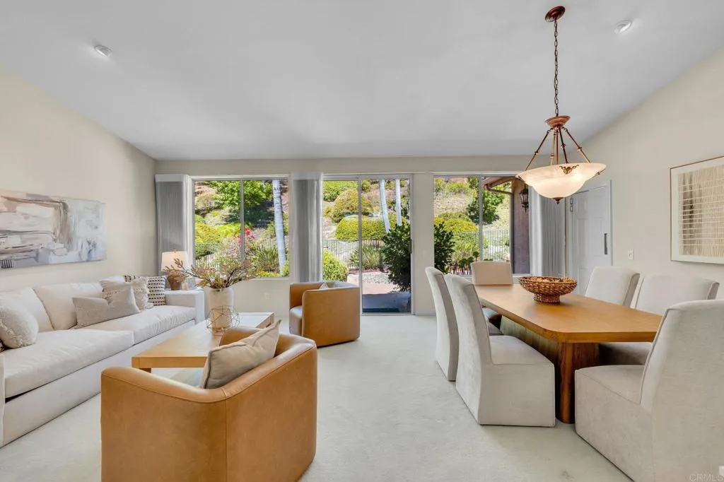 https://cdn.realtyfeed.com/cdn/127/307083869/f33bed9d74460807d3eef28c0fd94e59.webp