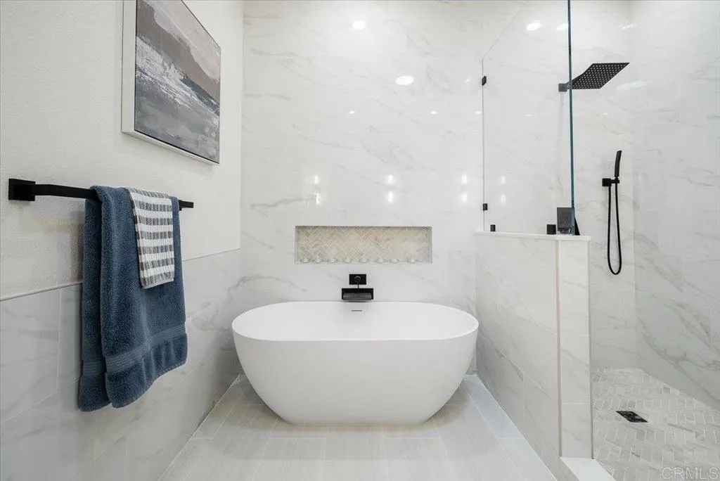 https://cdn.realtyfeed.com/cdn/127/307083902/1224e86299fcfacd115c344611373b2d.webp