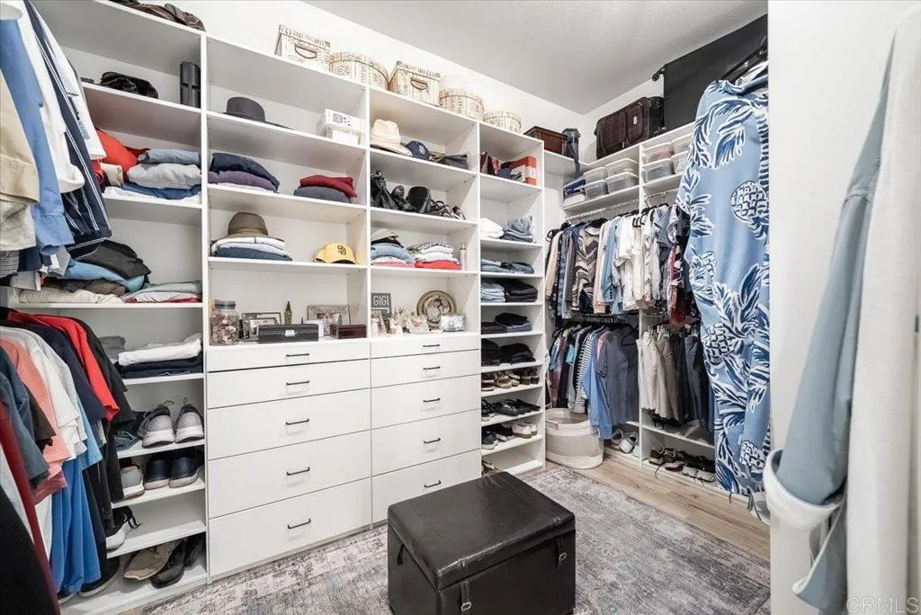 https://cdn.realtyfeed.com/cdn/127/307083902/d34d2f02bdbad542905a69c710082599.webp