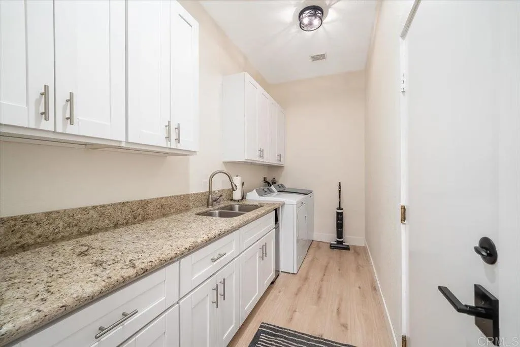 https://cdn.realtyfeed.com/cdn/127/307083902/fbbf978b564d3c7d4f5d3955a61eca9e.webp