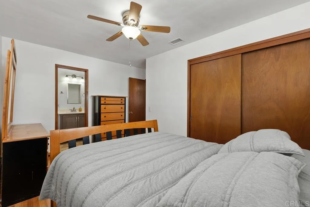 https://cdn.realtyfeed.com/cdn/127/307083904/4a8b544a5c238101121907122fa43c61.webp