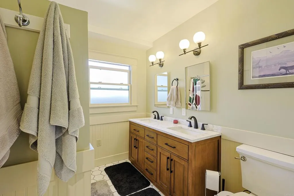 https://cdn.realtyfeed.com/cdn/127/307083937/18e2291d0f42242e4f338f594f8d2300.webp