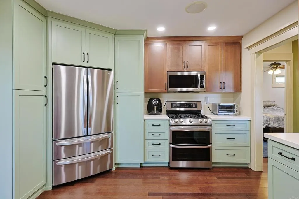 https://cdn.realtyfeed.com/cdn/127/307083937/3db94d09f2fb67343c6bc60c253f122b.webp