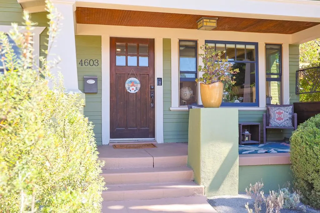 https://cdn.realtyfeed.com/cdn/127/307083937/71a135288e1b9291ddf095e458be8380.webp