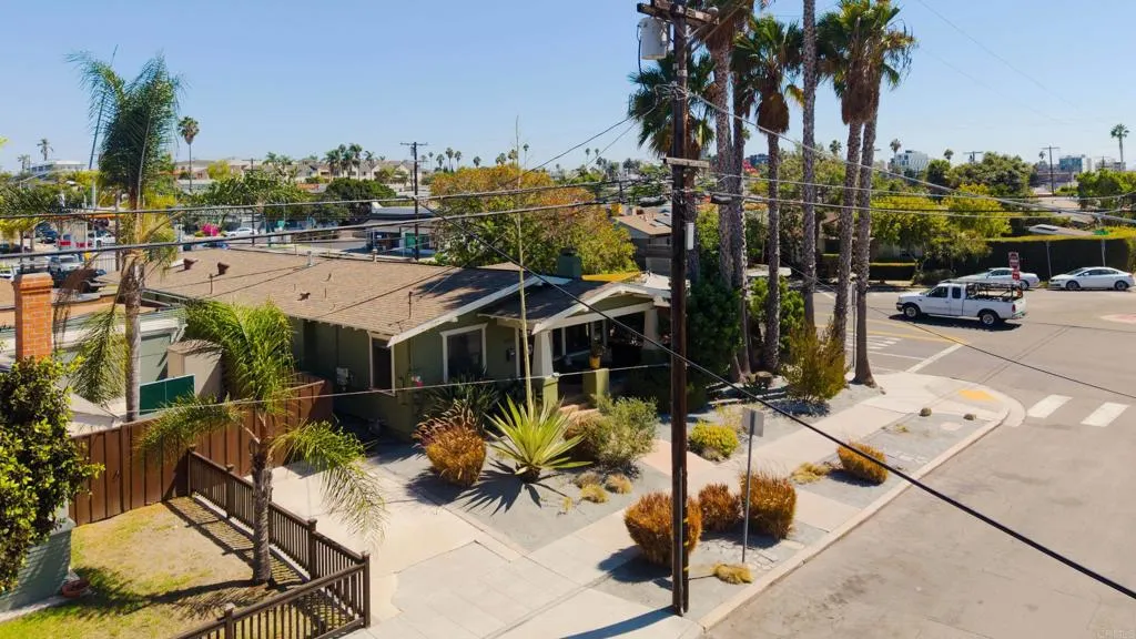https://cdn.realtyfeed.com/cdn/127/307083937/8c7118207dfacb313873bf04a90327b7.webp