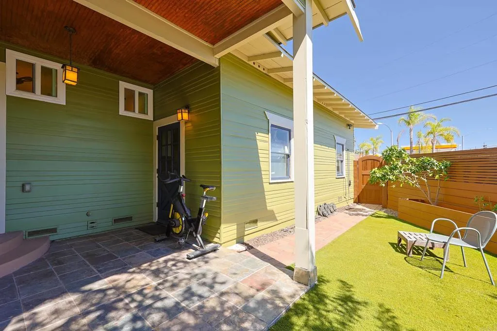 https://cdn.realtyfeed.com/cdn/127/307083937/95347b2023b7615fe98cb08412bd2e56.webp