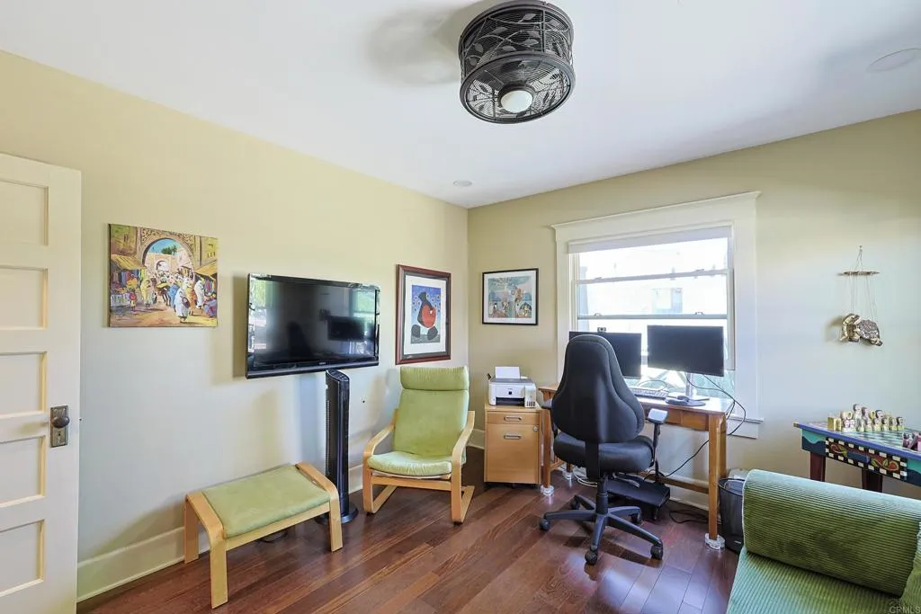 https://cdn.realtyfeed.com/cdn/127/307083937/b3eef02aea40be1f5ff0713f70453f0b.webp