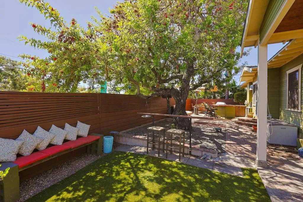 https://cdn.realtyfeed.com/cdn/127/307083937/f4581a7d8d1f0321846750f0b16b2a3d.webp