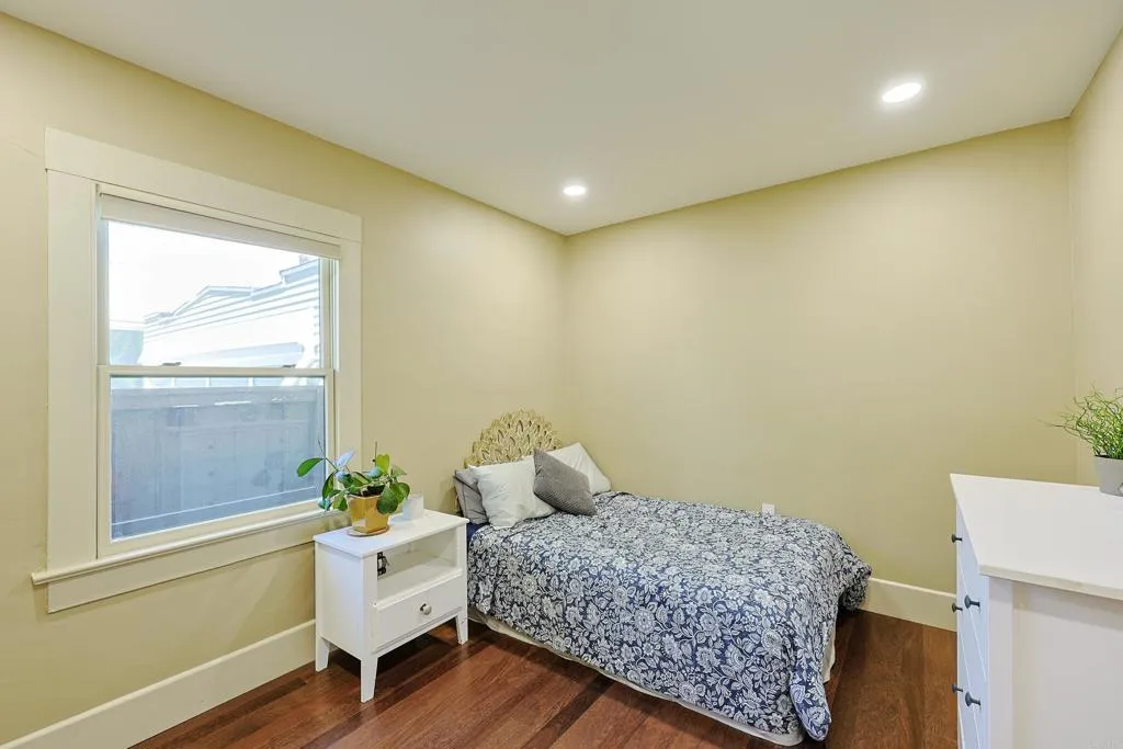 https://cdn.realtyfeed.com/cdn/127/307083937/fac7984ba72019a7f98ca26f39639370.webp