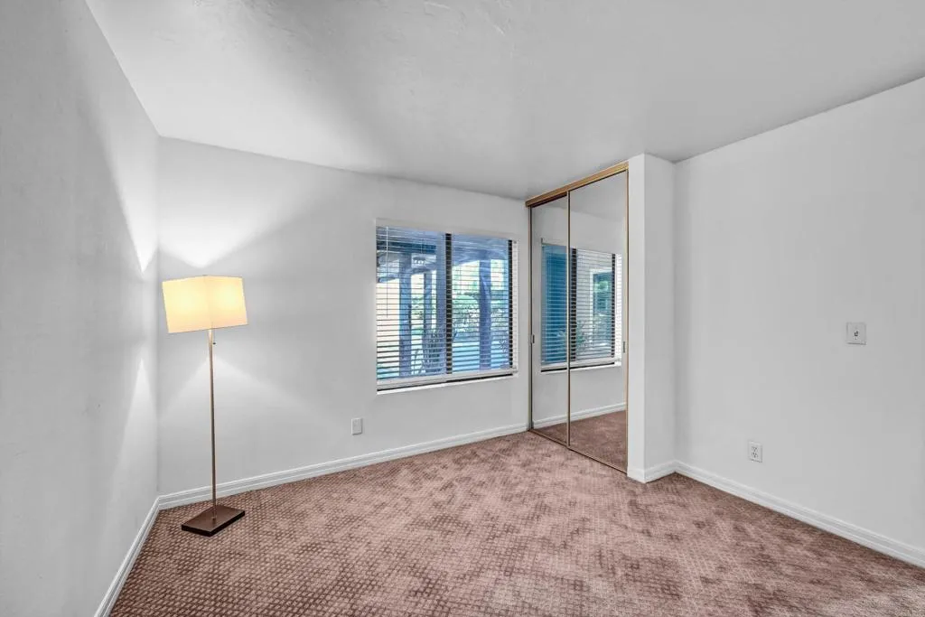https://cdn.realtyfeed.com/cdn/127/307083938/0917315aa0c4f5953a29d2a6c855b224.webp