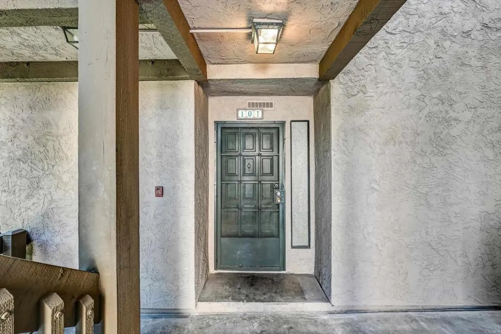 https://cdn.realtyfeed.com/cdn/127/307083938/60e5f8d8610d2ad6f87c471908ee0f3e.webp