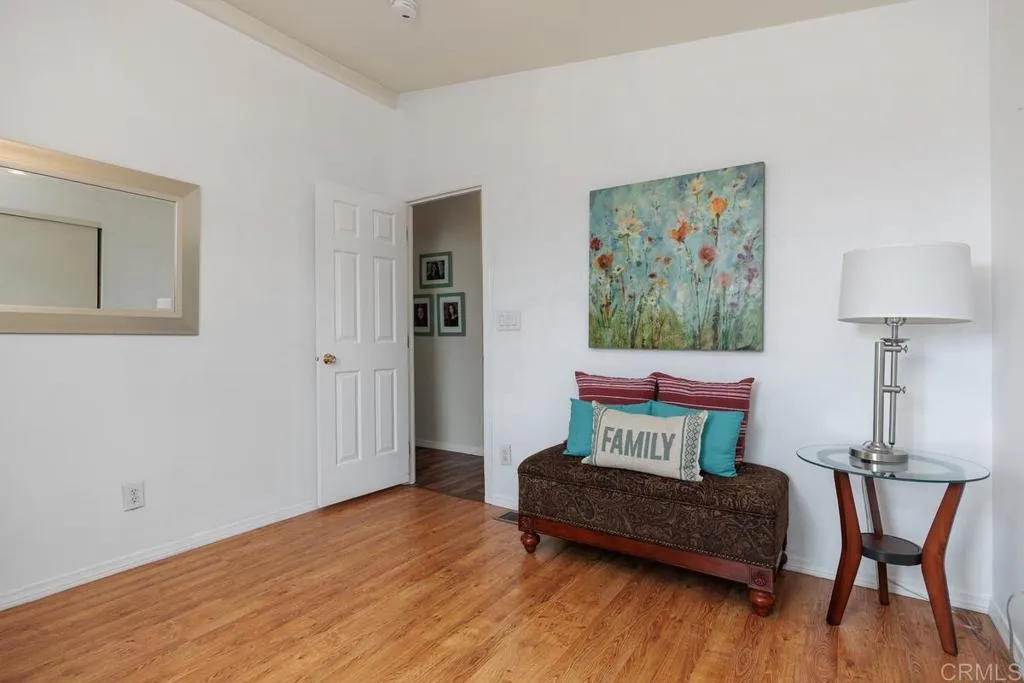 https://cdn.realtyfeed.com/cdn/127/307083958/49ac225123ae665aec5c0a0023627112.webp