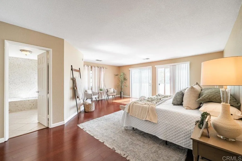 https://cdn.realtyfeed.com/cdn/127/307083989/5210975739bdb16fd2cf57dbffc6c559.webp