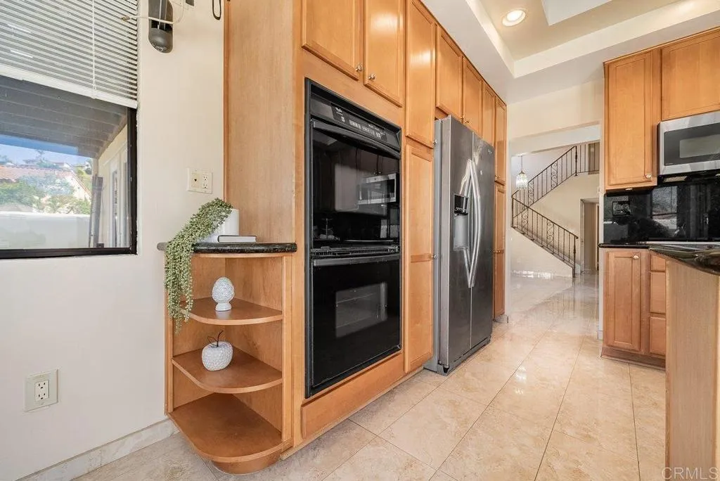 https://cdn.realtyfeed.com/cdn/127/307083989/d2d5cf486b10567aa3e65e34aaf6427b.webp