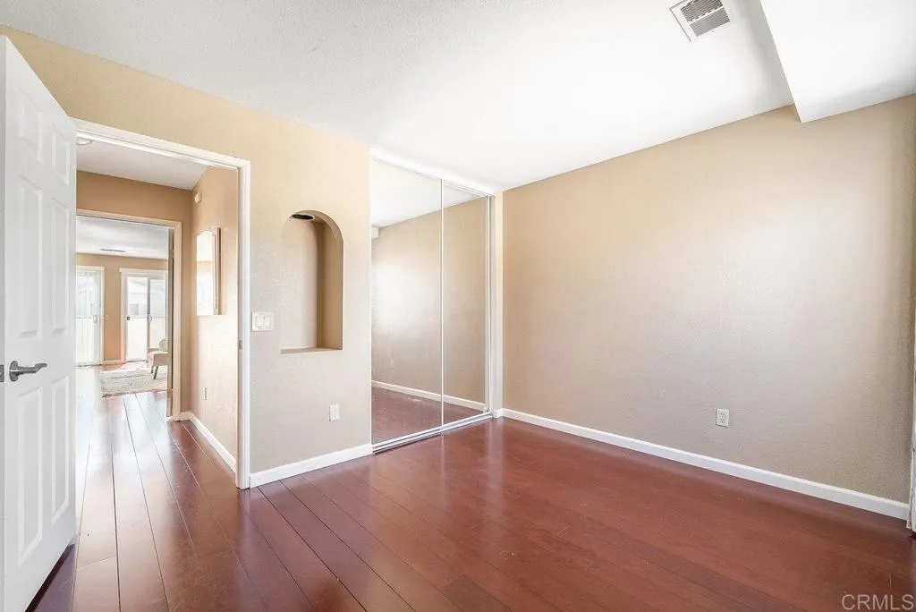 https://cdn.realtyfeed.com/cdn/127/307083989/d797a76d61f2a68951d11bc48e97f963.webp