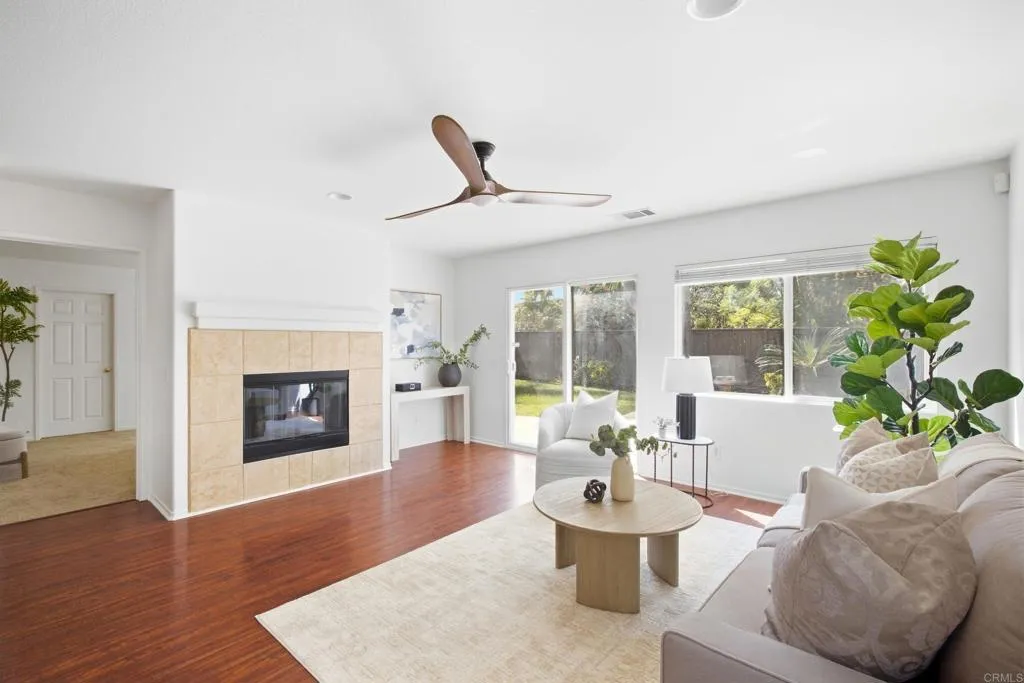1009 Longfellow Court