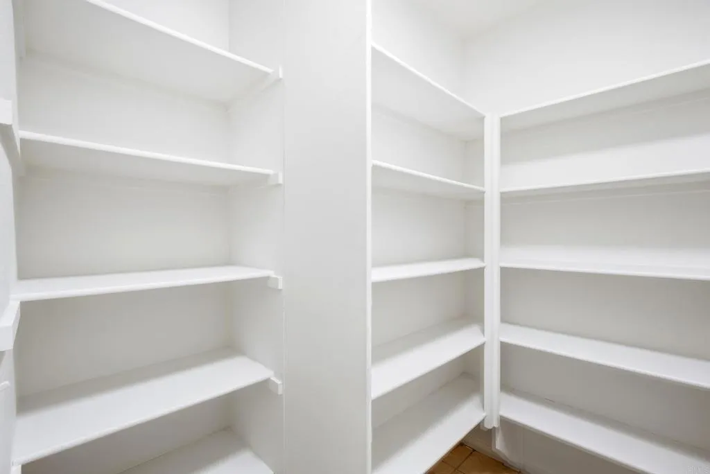 https://cdn.realtyfeed.com/cdn/127/307084114/e52b6e85290df02b03e11f5b6ac7f79a.webp