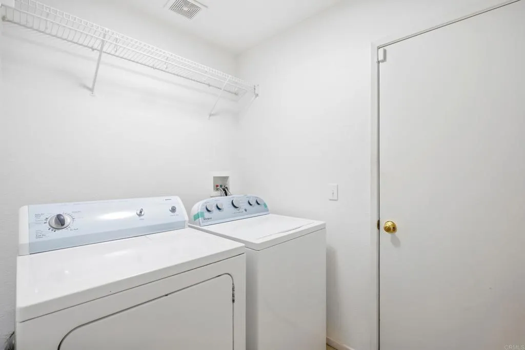 https://cdn.realtyfeed.com/cdn/127/307084114/e6c76bf706d966461d909d070e8c170e.webp