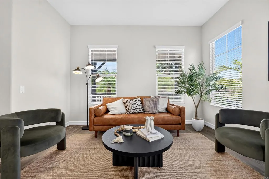 https://cdn.realtyfeed.com/cdn/127/307084118/c8561830d3b68a8586727b4e1a421bb4.webp