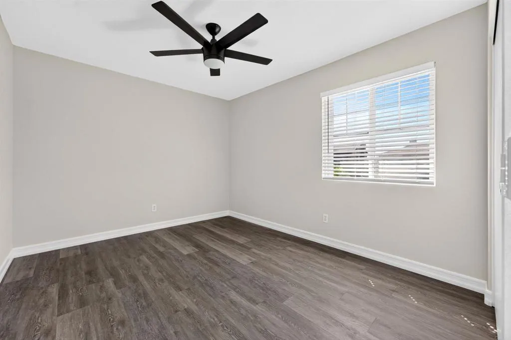 https://cdn.realtyfeed.com/cdn/127/307084118/ea42041d58faa0c70cb8239a310e222f.webp