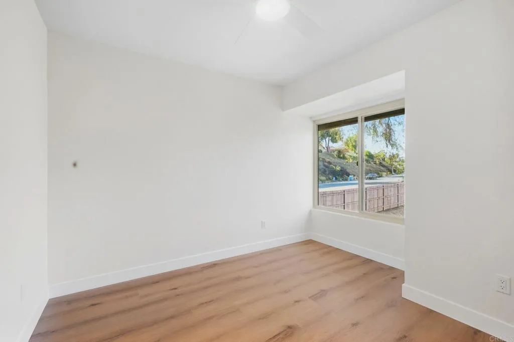 https://cdn.realtyfeed.com/cdn/127/307084143/d8a5ebf6762a94cbd4e5947ca4fd87ab.webp