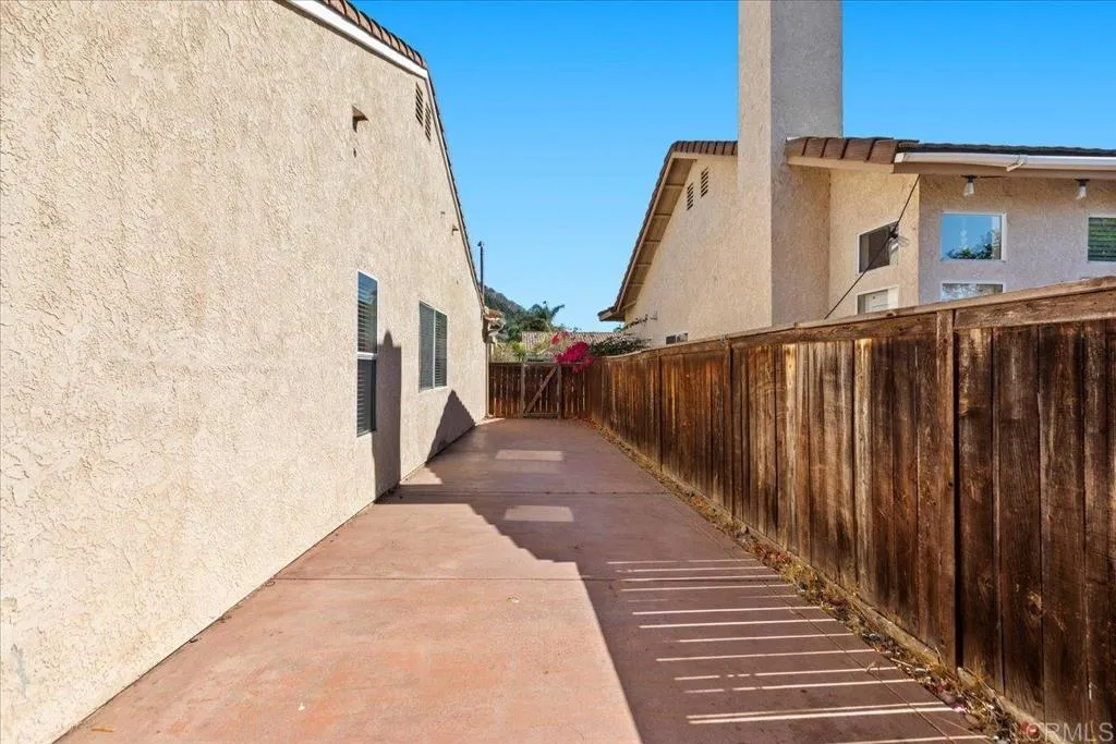 https://cdn.realtyfeed.com/cdn/127/307084155/84e1672fbc3963df2f5bc08f9428c6d2.webp