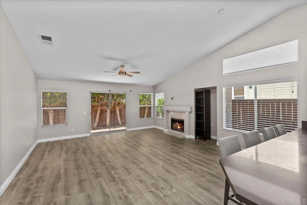 https://cdn.realtyfeed.com/cdn/127/307084155/fa014d337a94224053ac891eea1e8996.webp