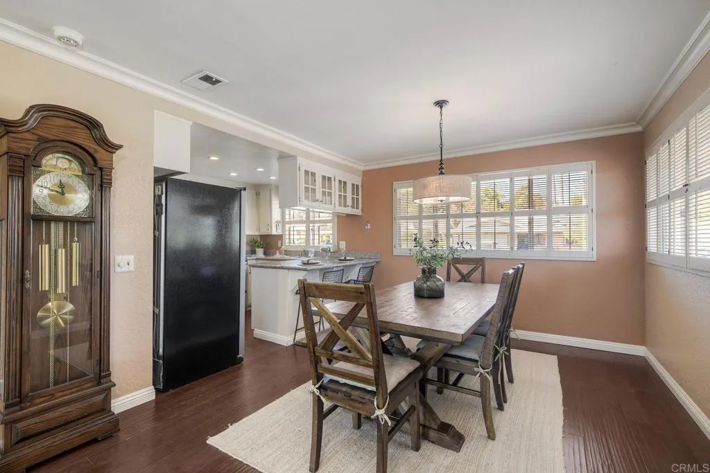 https://cdn.realtyfeed.com/cdn/127/307084175/92df6cff3b82490061ced1b89c674d7e.webp