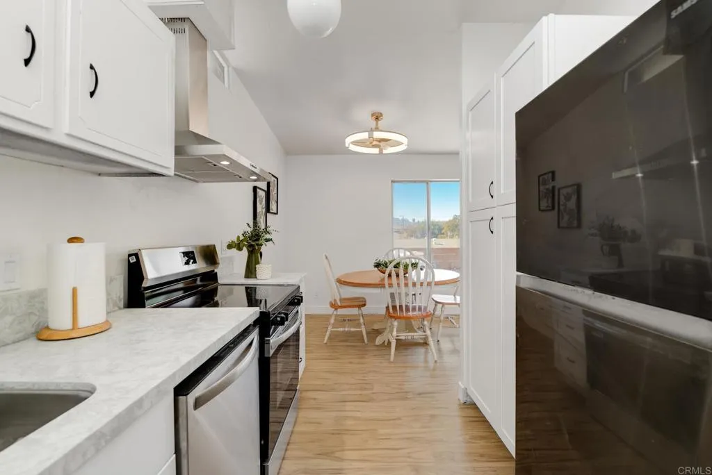 https://cdn.realtyfeed.com/cdn/127/307084221/243954f871979371526d366b9bec738d.webp