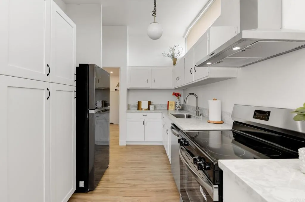 https://cdn.realtyfeed.com/cdn/127/307084221/41c7981a9c9fb3d4b94a565ea78e6f0e.webp