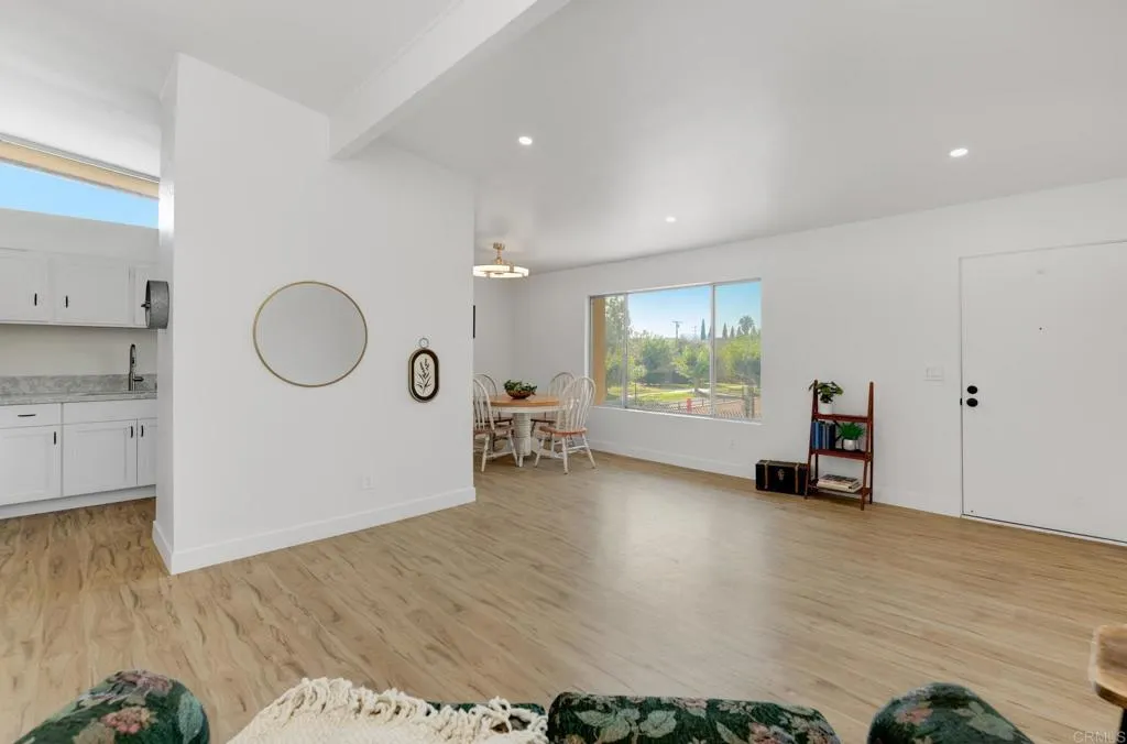 540 Oakdale Lane Unit L, El Cajon, CA 92021 - Photo 5 of 25, El Cajon, CA