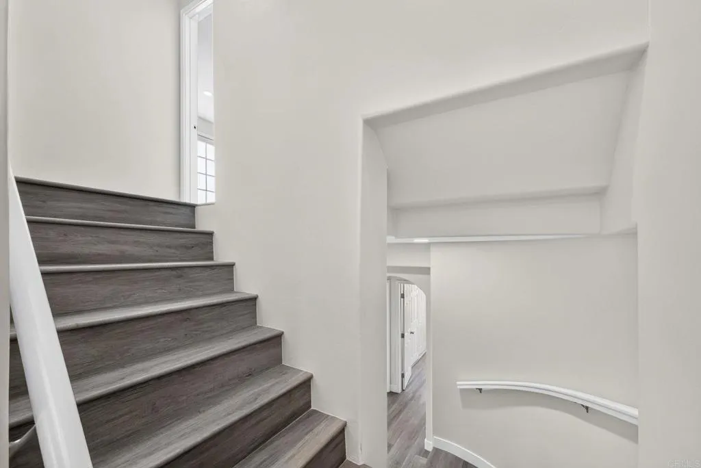 https://cdn.realtyfeed.com/cdn/127/307084222/9f305625f649a5ceb13d12b807ba25b1.webp