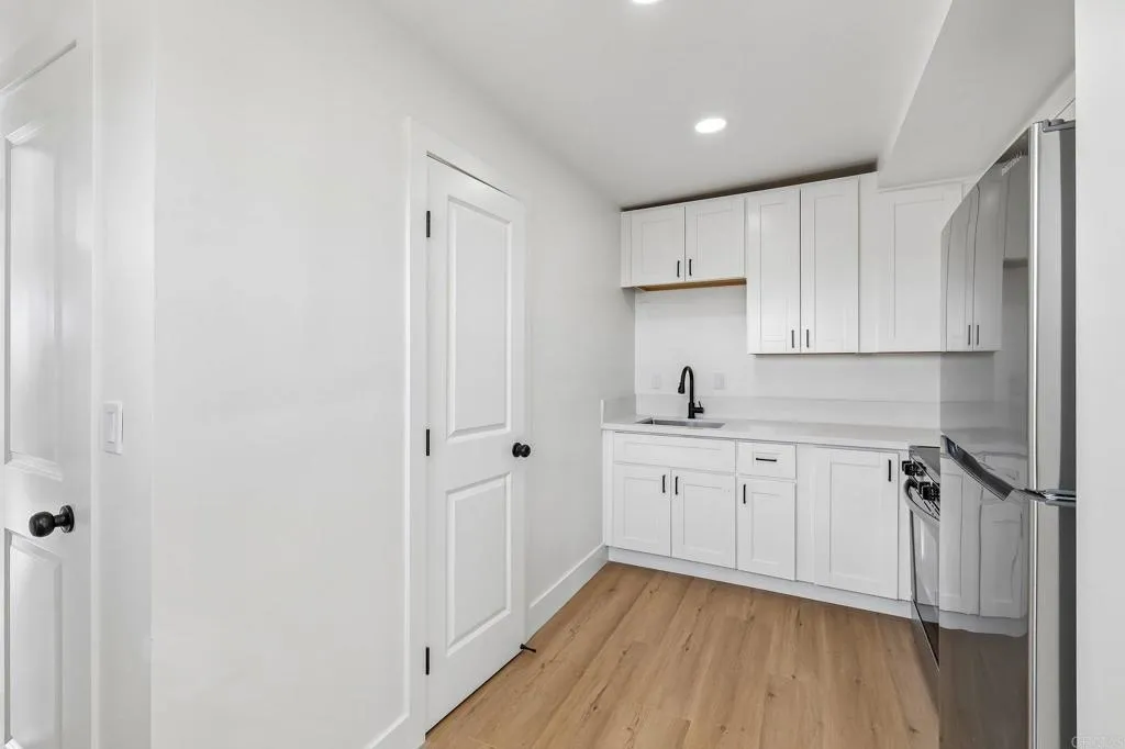https://cdn.realtyfeed.com/cdn/127/307084237/23011943119f6253226167886ef7f253.webp