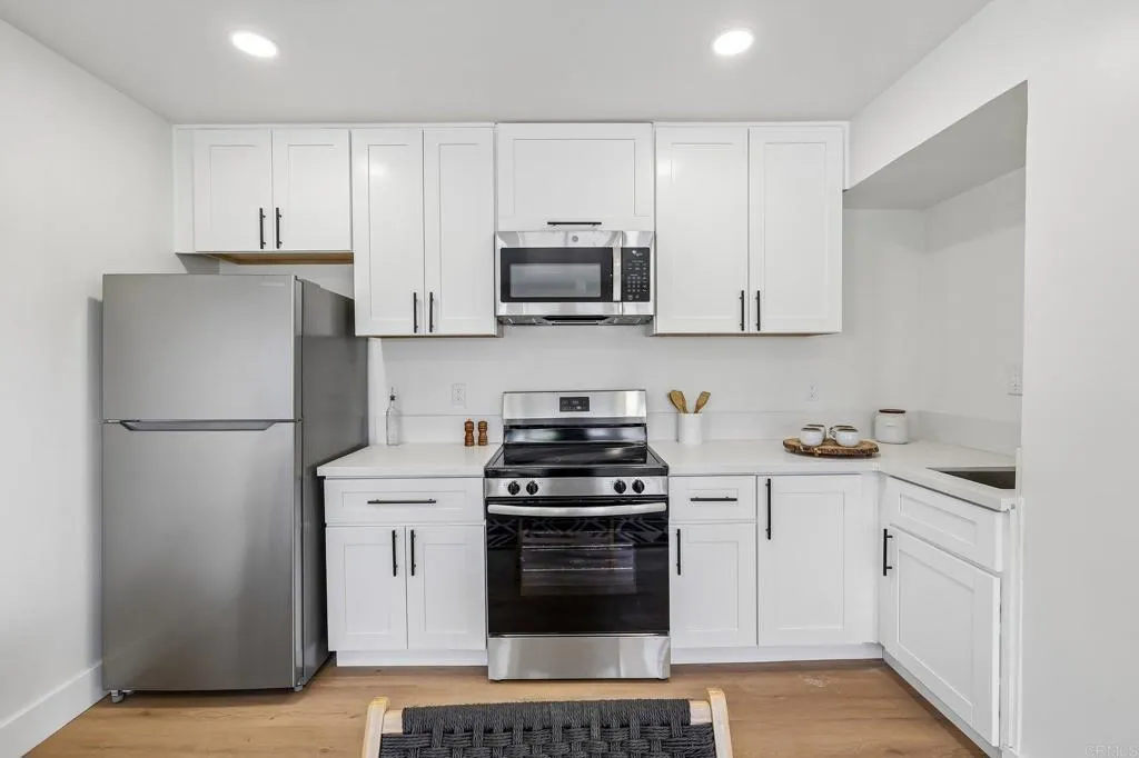 https://cdn.realtyfeed.com/cdn/127/307084237/7048b1b45686ca02e03dc40c92bee41b.webp