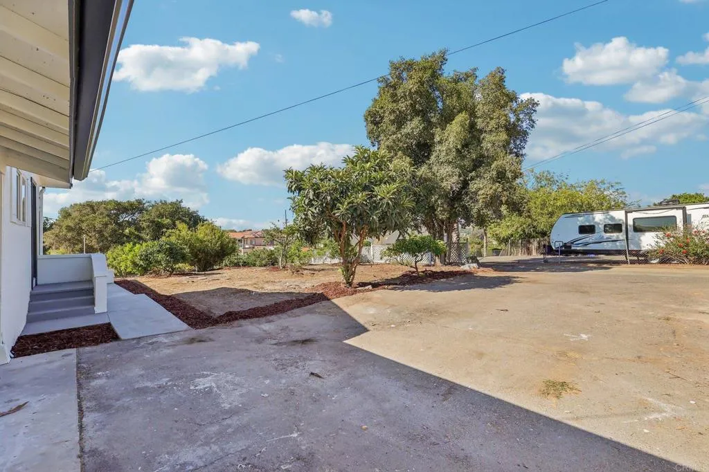https://cdn.realtyfeed.com/cdn/127/307084237/7eb345d5a7c459905c2cfed30fe237ed.webp