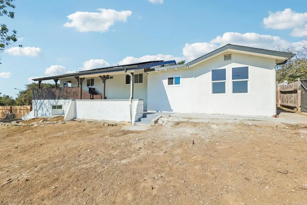 https://cdn.realtyfeed.com/cdn/127/307084237/9ccee5129d242df3ba84a9965cbca842.webp