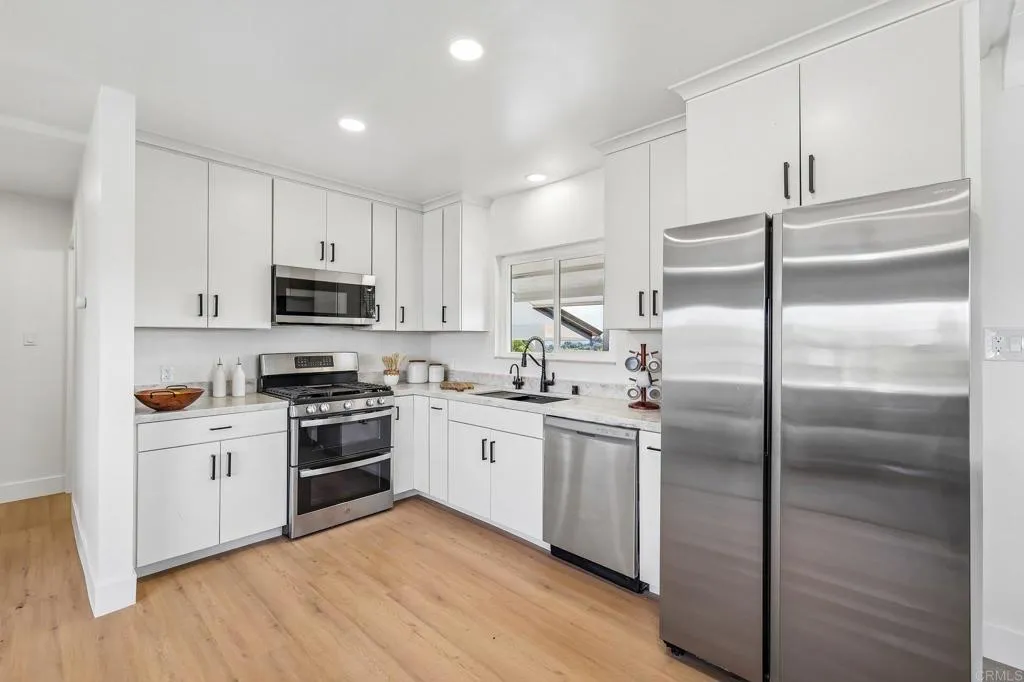 https://cdn.realtyfeed.com/cdn/127/307084237/a495b6f1f29a6c8dc2bc002be649ae1b.webp
