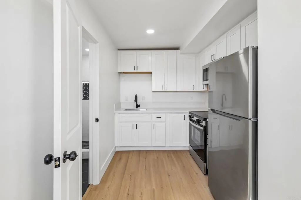 https://cdn.realtyfeed.com/cdn/127/307084237/a6ba6429c24a221fa6c176887ea8577c.webp