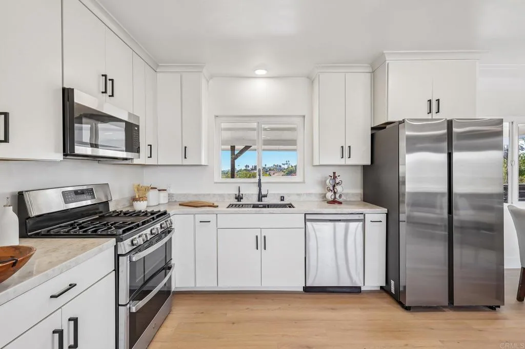 https://cdn.realtyfeed.com/cdn/127/307084237/c2f257aeeacbed481ed5908e2b91e182.webp