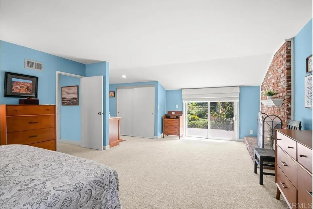 https://cdn.realtyfeed.com/cdn/127/307084331/8923a7151f5d954e449df10cc8245df0.webp