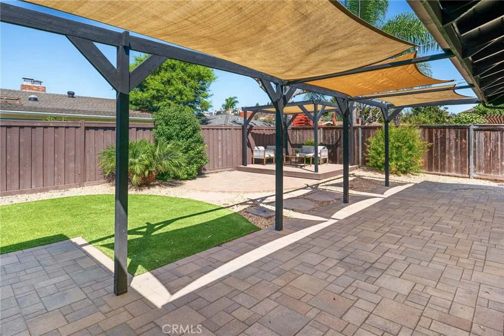 https://cdn.realtyfeed.com/cdn/127/307084333/de6931f390e620eb1309e434da3e156e.webp