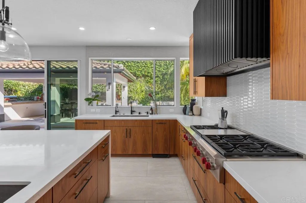 https://cdn.realtyfeed.com/cdn/127/307084369/372610bf7cbc03bd6ac9f68dcb985747.webp