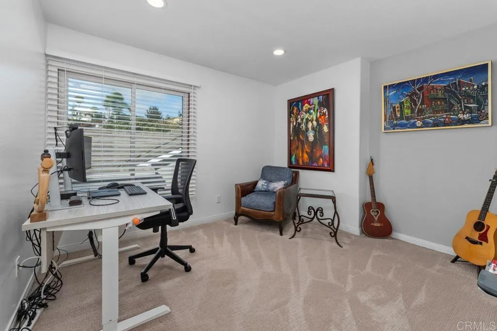 https://cdn.realtyfeed.com/cdn/127/307084369/6e9b876ab17646a099d05a865e906881.webp