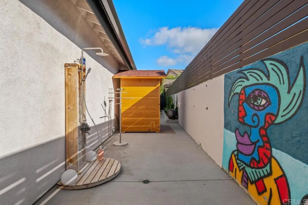 https://cdn.realtyfeed.com/cdn/127/307084369/a165fd40be0fbb86a2de78be6fa09aed.webp