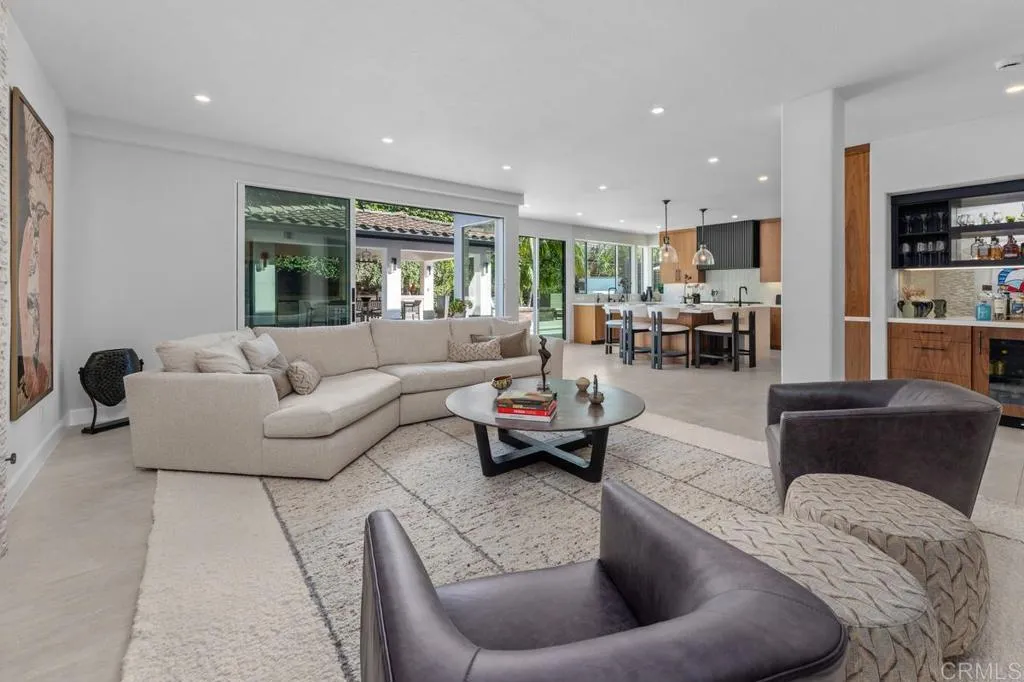 https://cdn.realtyfeed.com/cdn/127/307084369/c9da64d9875ad71448a7d9fd57f28e84.webp